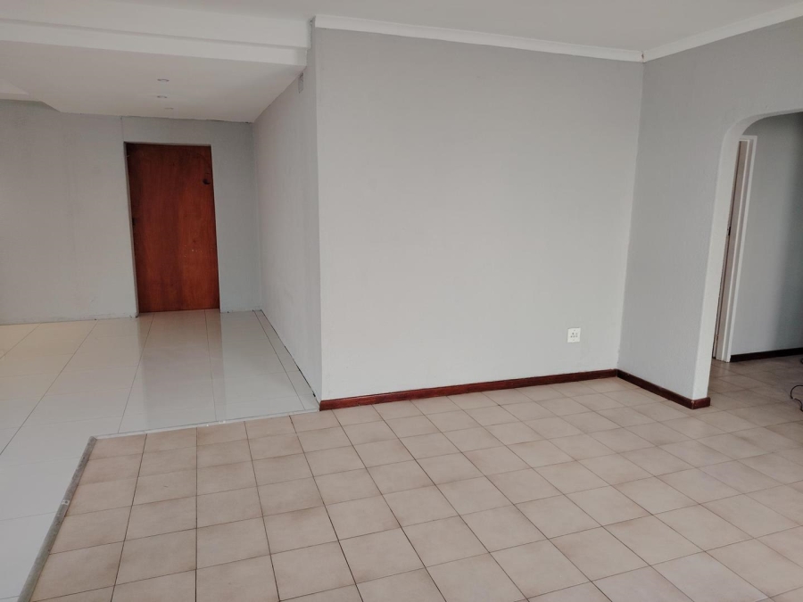 To Let 4 Bedroom Property for Rent in Vasco Estate Western Cape